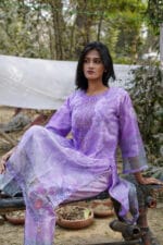 Elegant Lavender Hand-Embellished Kurti | Premium Festive Wear - Image 4